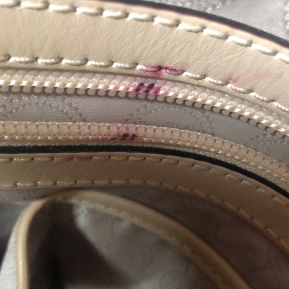 Michael Kors purse - Picture 4 of 4